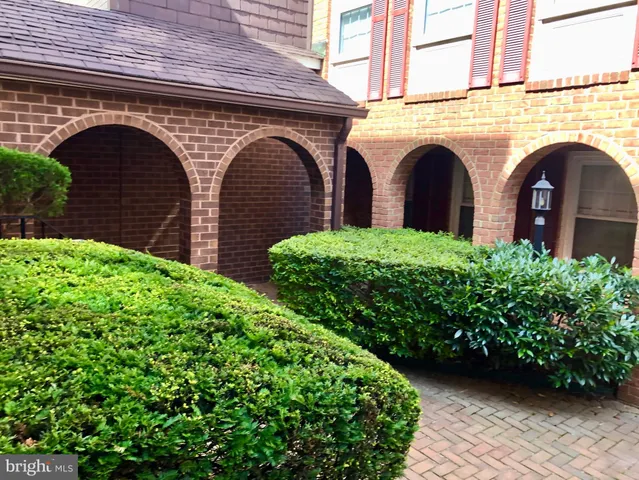 $5,500 | 900 24th Street Northwest, Unit N, Washington, DC 20037