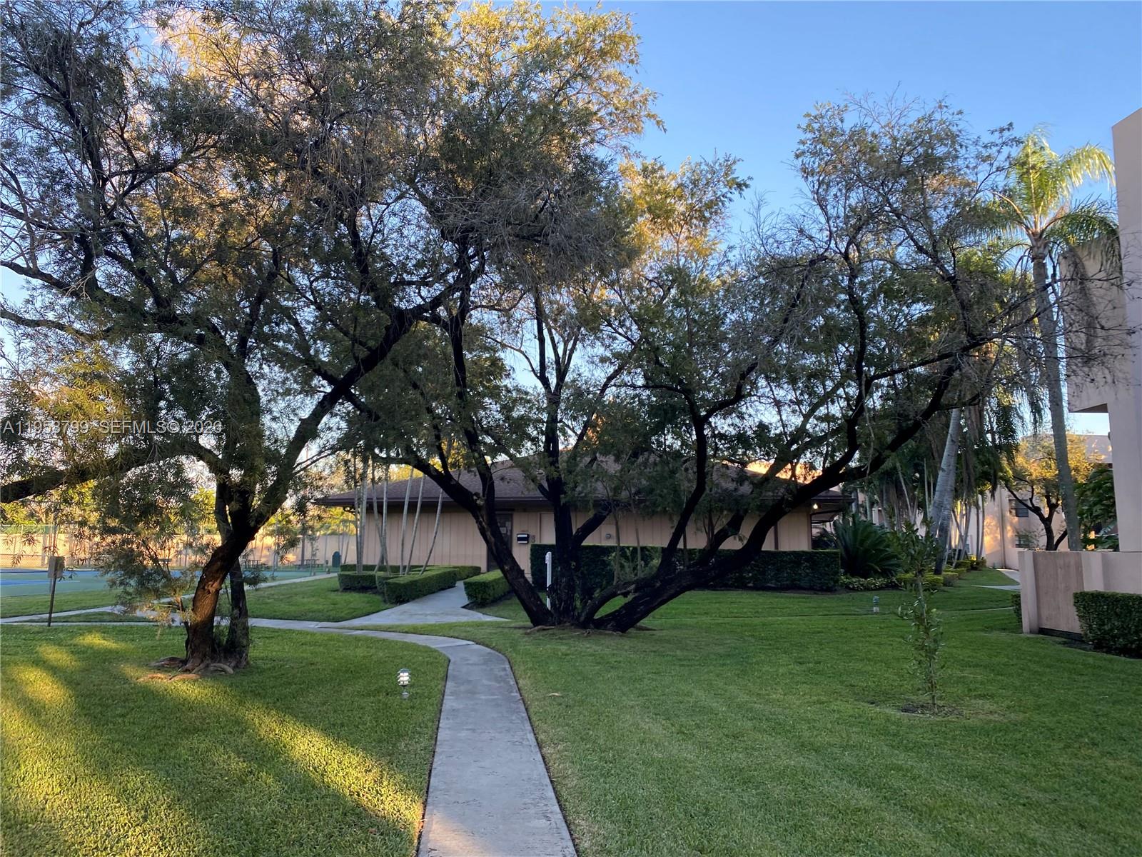 10985 Southwest 107th Street, Unit 212 Miami, FL 33176 - Photo 8 of 9