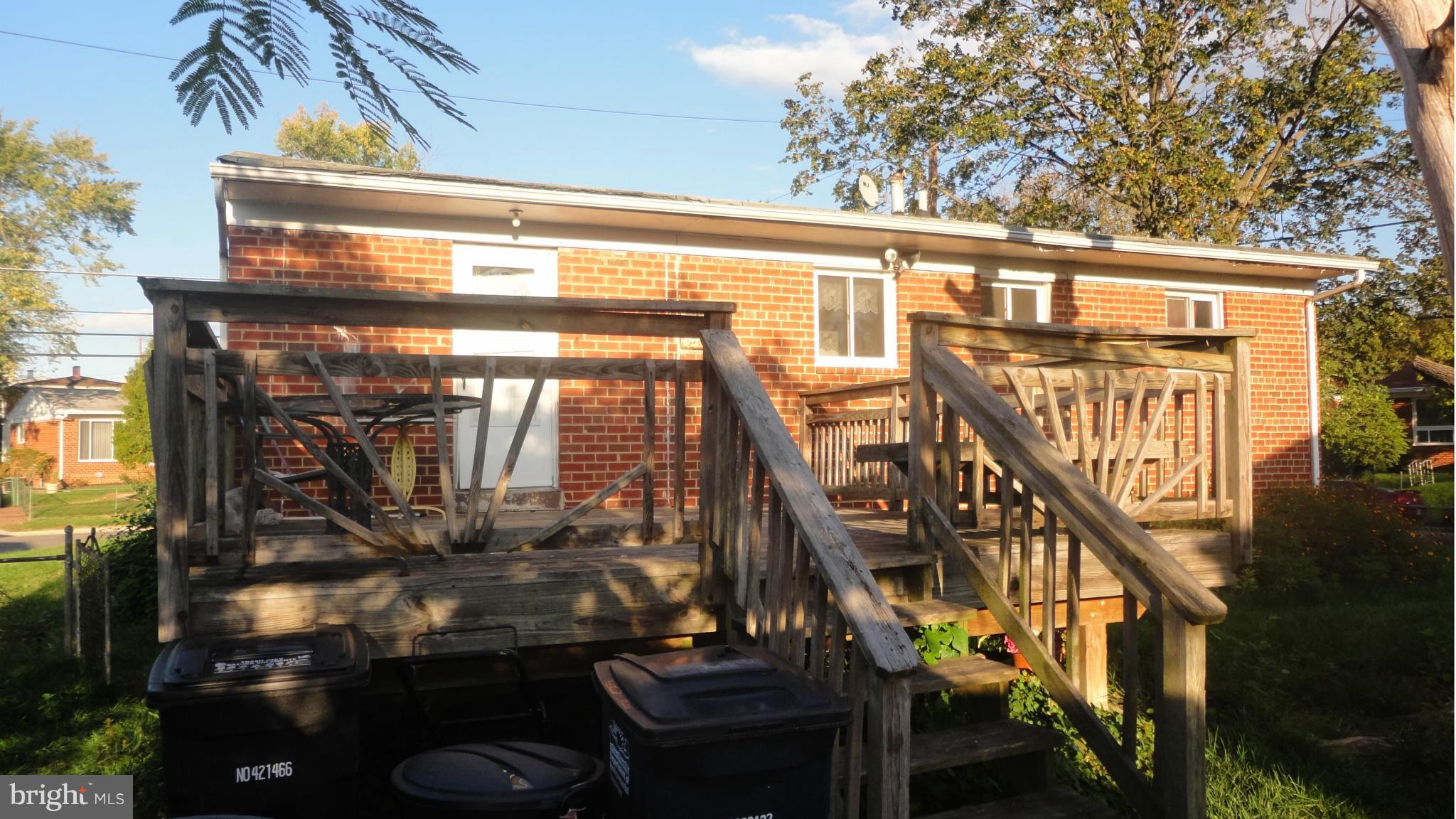1005 Rosedale Place Hyattsville, MD 20782 - Photo 4 of 5 Exterior (Rear)