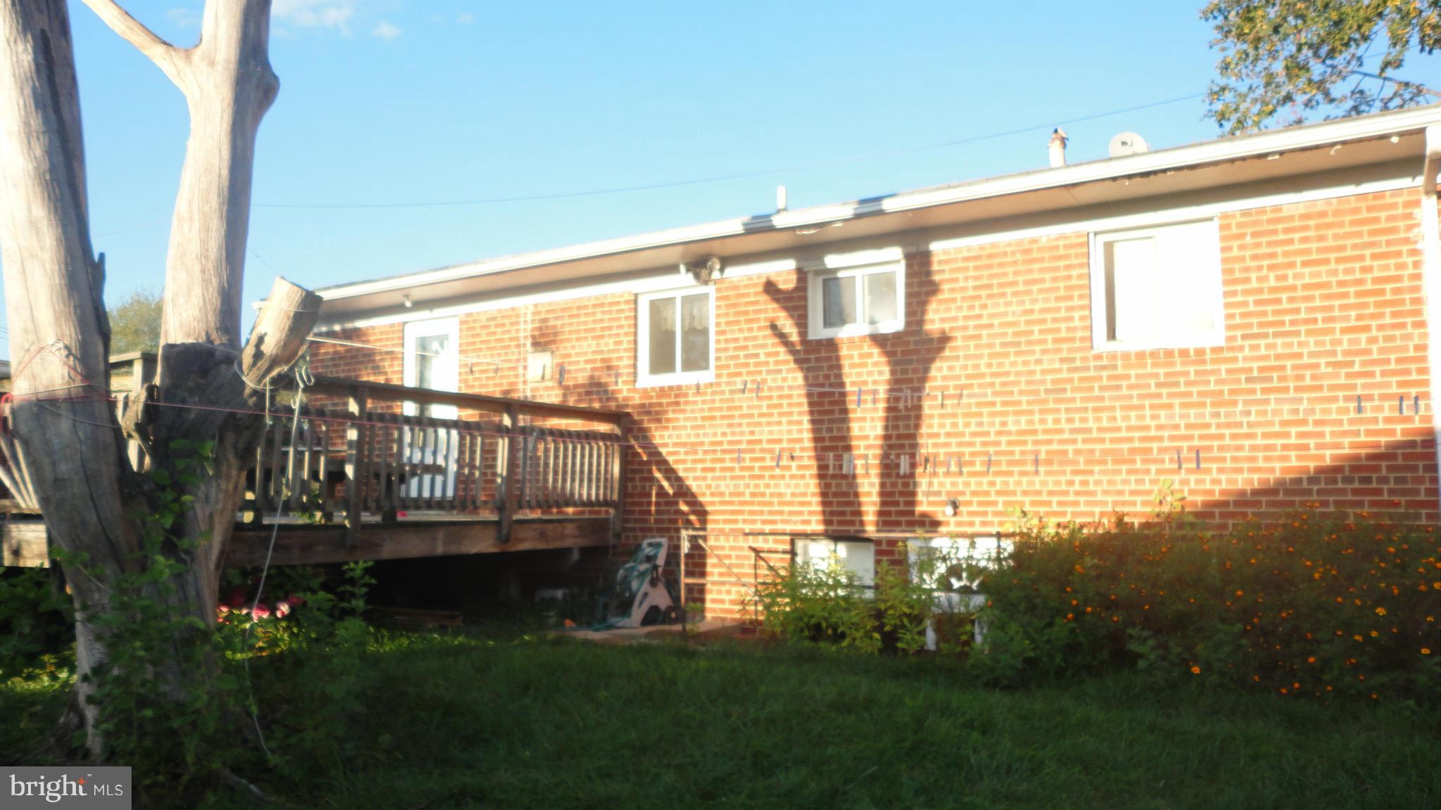 1005 Rosedale Place Hyattsville, MD 20782 - Photo 5 of 5 Exterior (Rear)