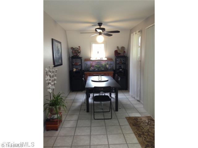 258 James Road Clemmons, NC 27012 - Photo 5 of 16 Dining Room.