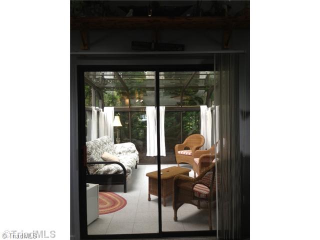 258 James Road Clemmons, NC 27012 - Photo 6 of 16 Sunroom.