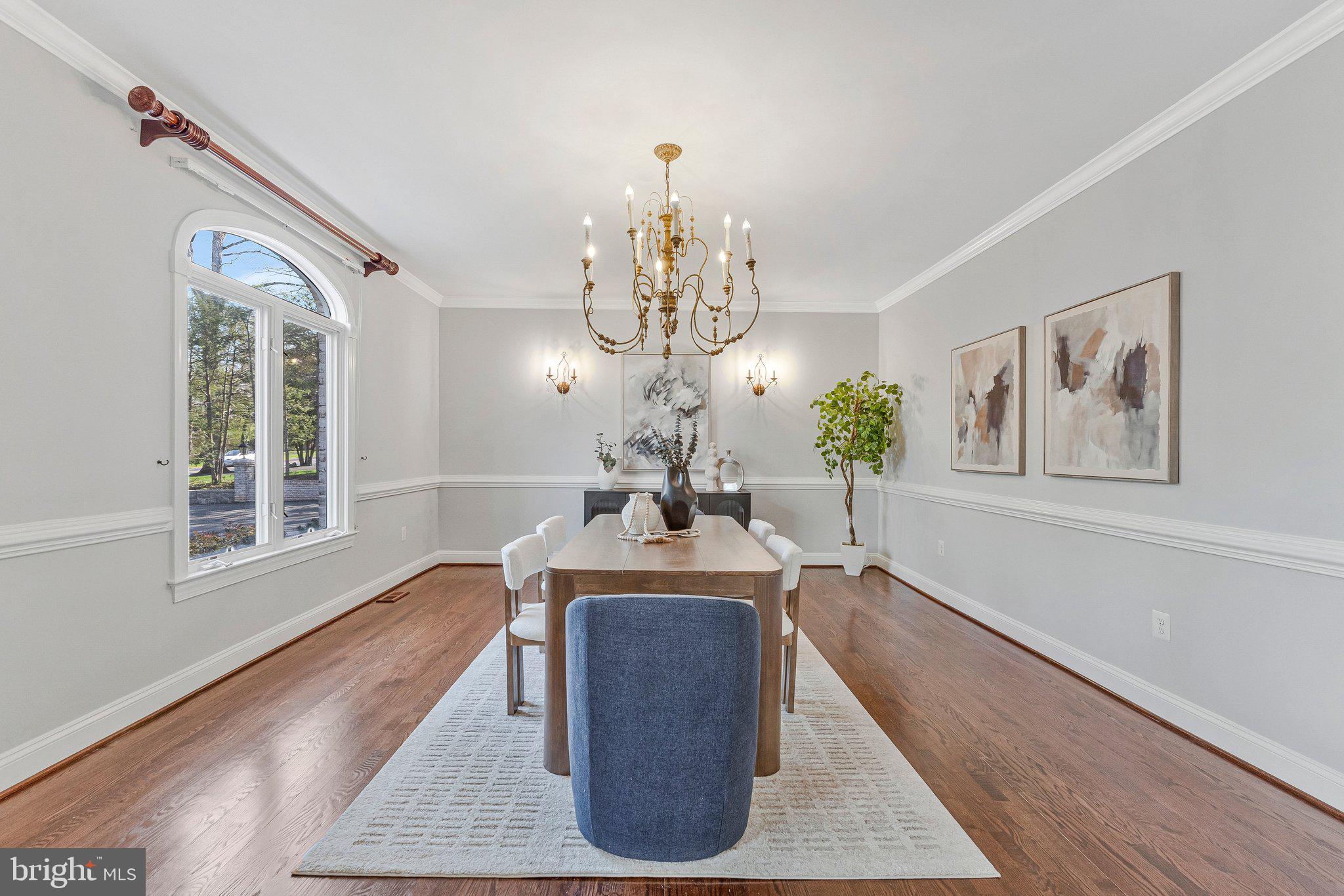 8611 Brook Road McLean, VA 22102 - Photo 17 of 104 Separate dining room