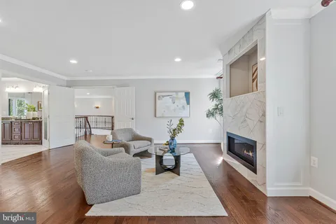 a view of entryway with wooden floor
