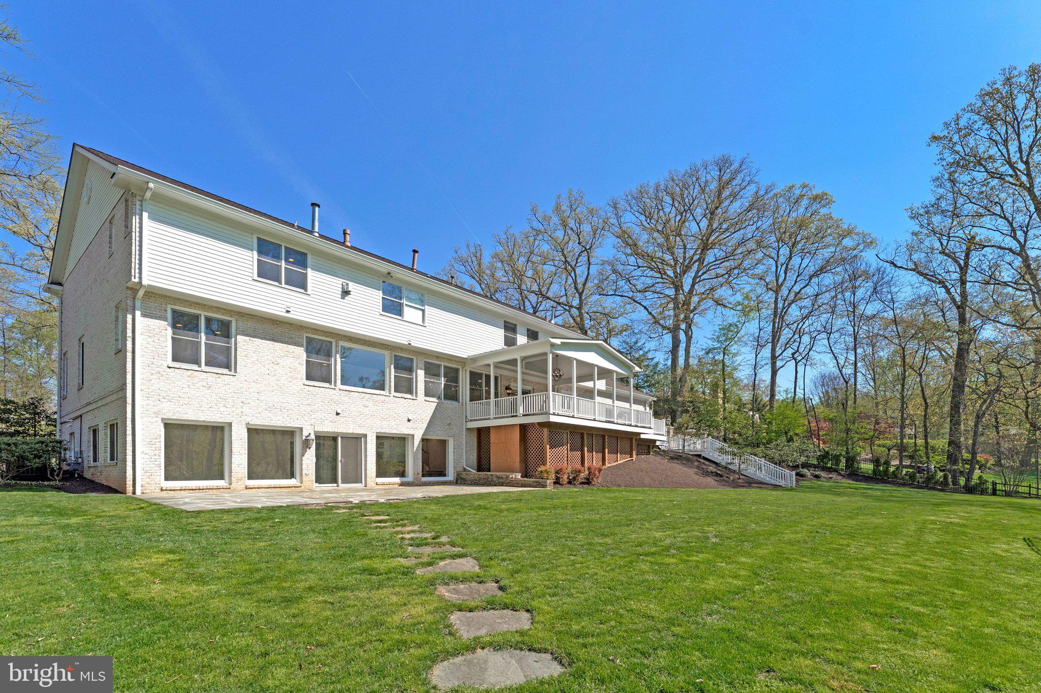 8611 Brook Road McLean, VA 22102 - Photo 95 of 104 Newer composite deck