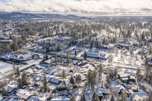 $425,000 | 2822 South Pittsburg Circle, Spokane, WA 99203