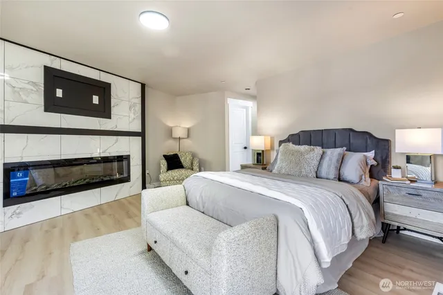 $1,499,950 | 5732 Halls Lake Way, Lynnwood, WA 98036