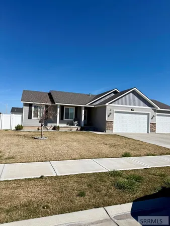 $530,000 | 4307 East Marlin Avenue, Idaho Falls, ID 83401