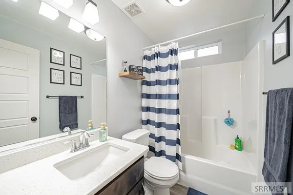 $530,000 | 4307 East Marlin Avenue, Idaho Falls, ID 83401