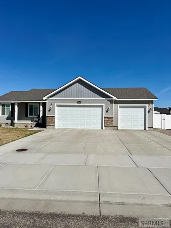 $530,000 | 4307 East Marlin Avenue, Idaho Falls, ID 83401