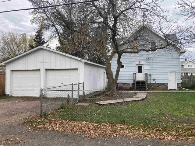 $135,000 | 26 13th Street, Cloquet, MN 55720