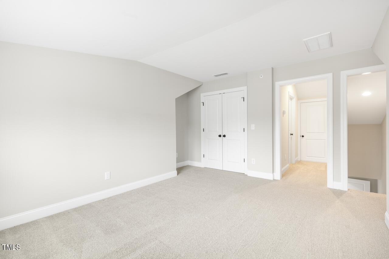 6810 Milligan Way, Unit 102 Raleigh, NC 27613 - Photo 22 of 26 pic 40