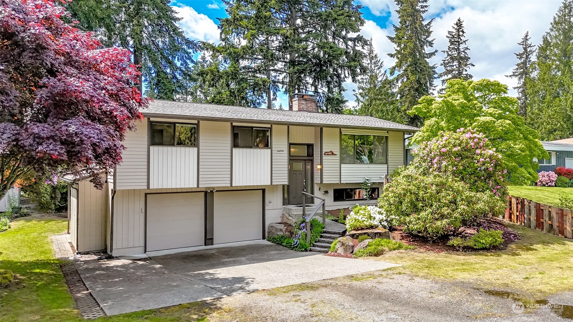 14229 143rd Avenue Southeast Renton, WA 98059 - Photo 1 of 40 Gallery Image 1