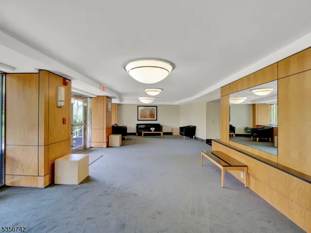 $257,500 | 377 South Harrison Street, Unit 8I, East Orange, NJ 07018