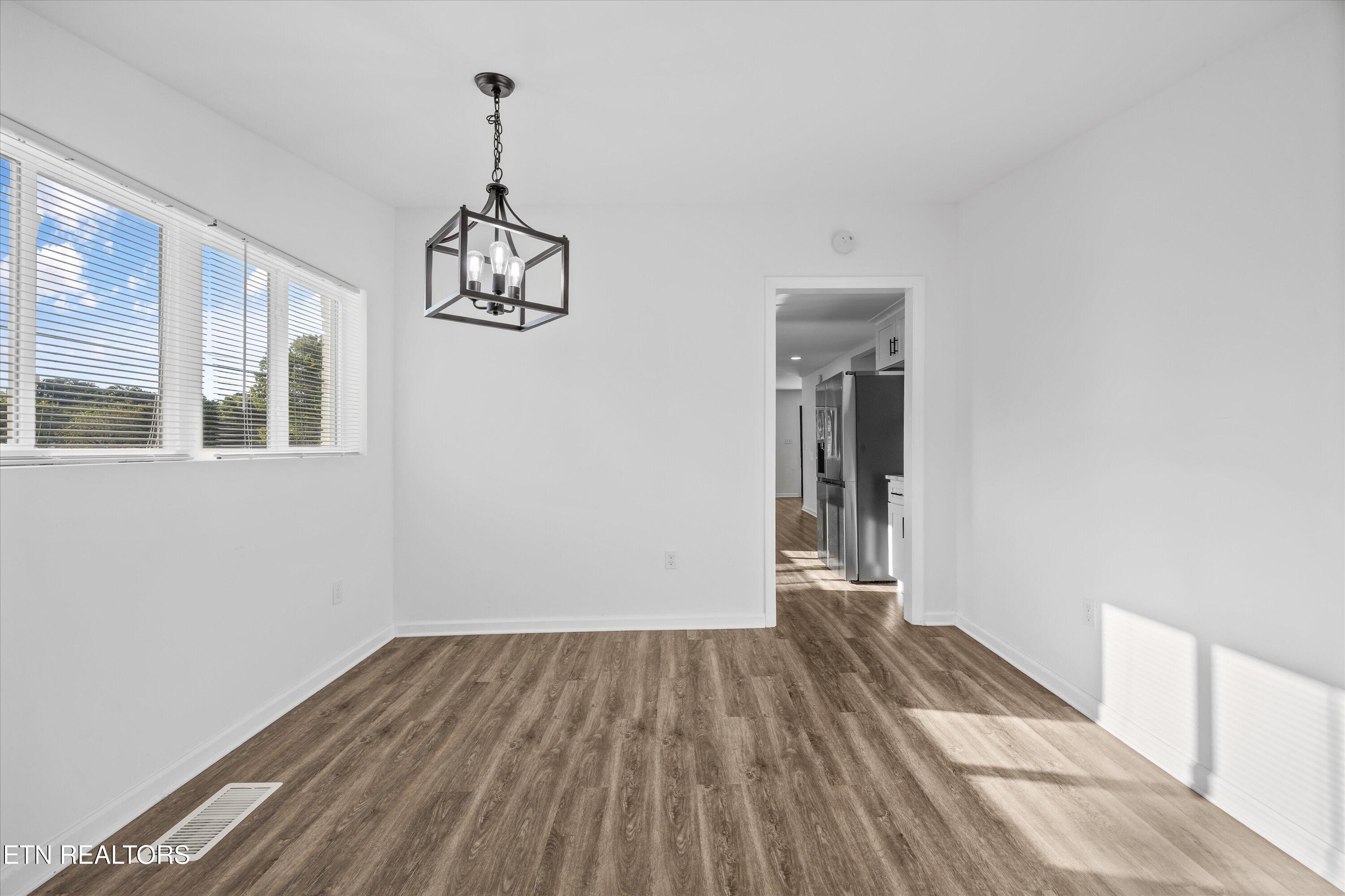 2399 Sweetwater Vonore Road Sweetwater, TN 37874 - Photo 11 of 41 Formal Dining Room