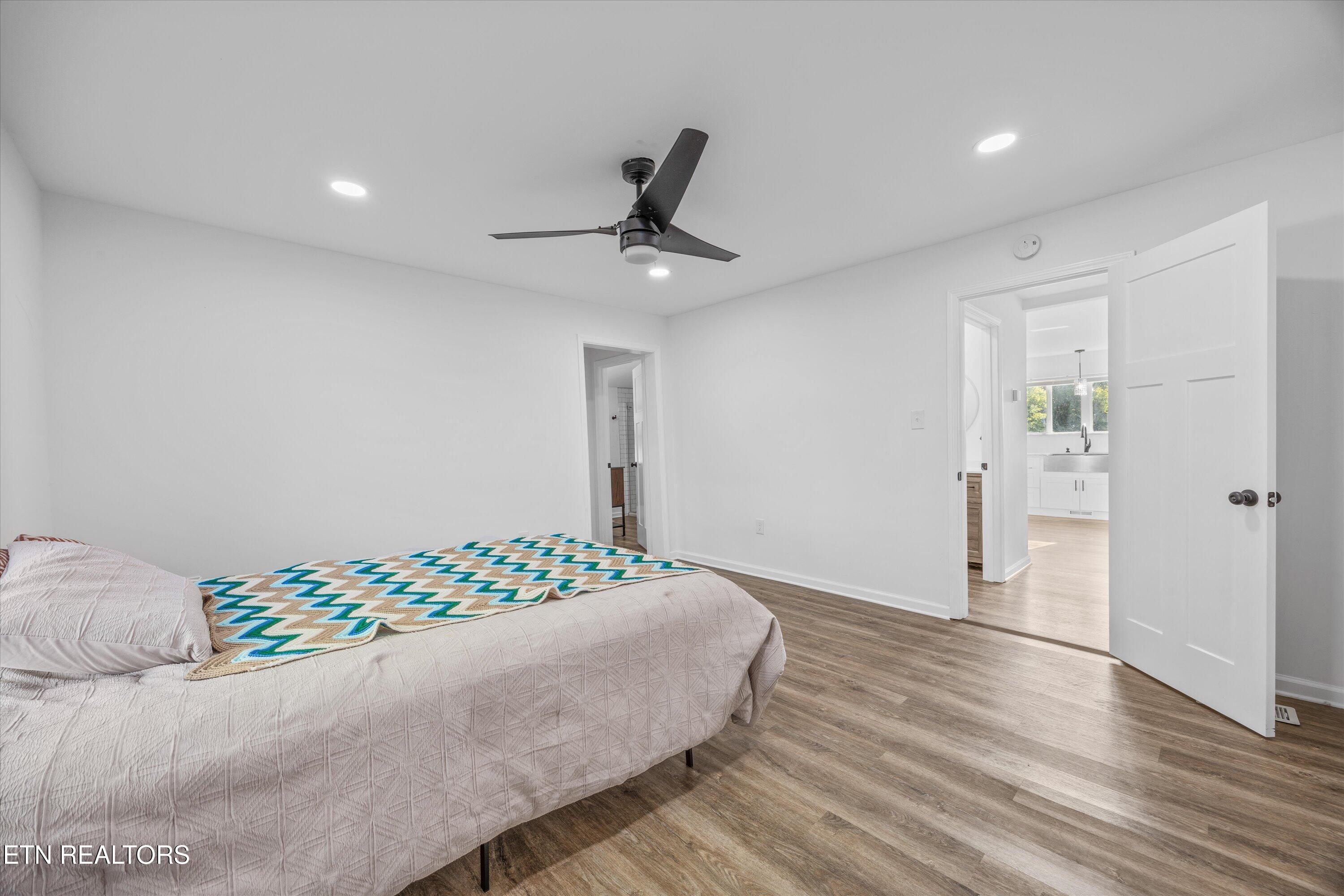 2399 Sweetwater Vonore Road Sweetwater, TN 37874 - Photo 18 of 41 Large Primary