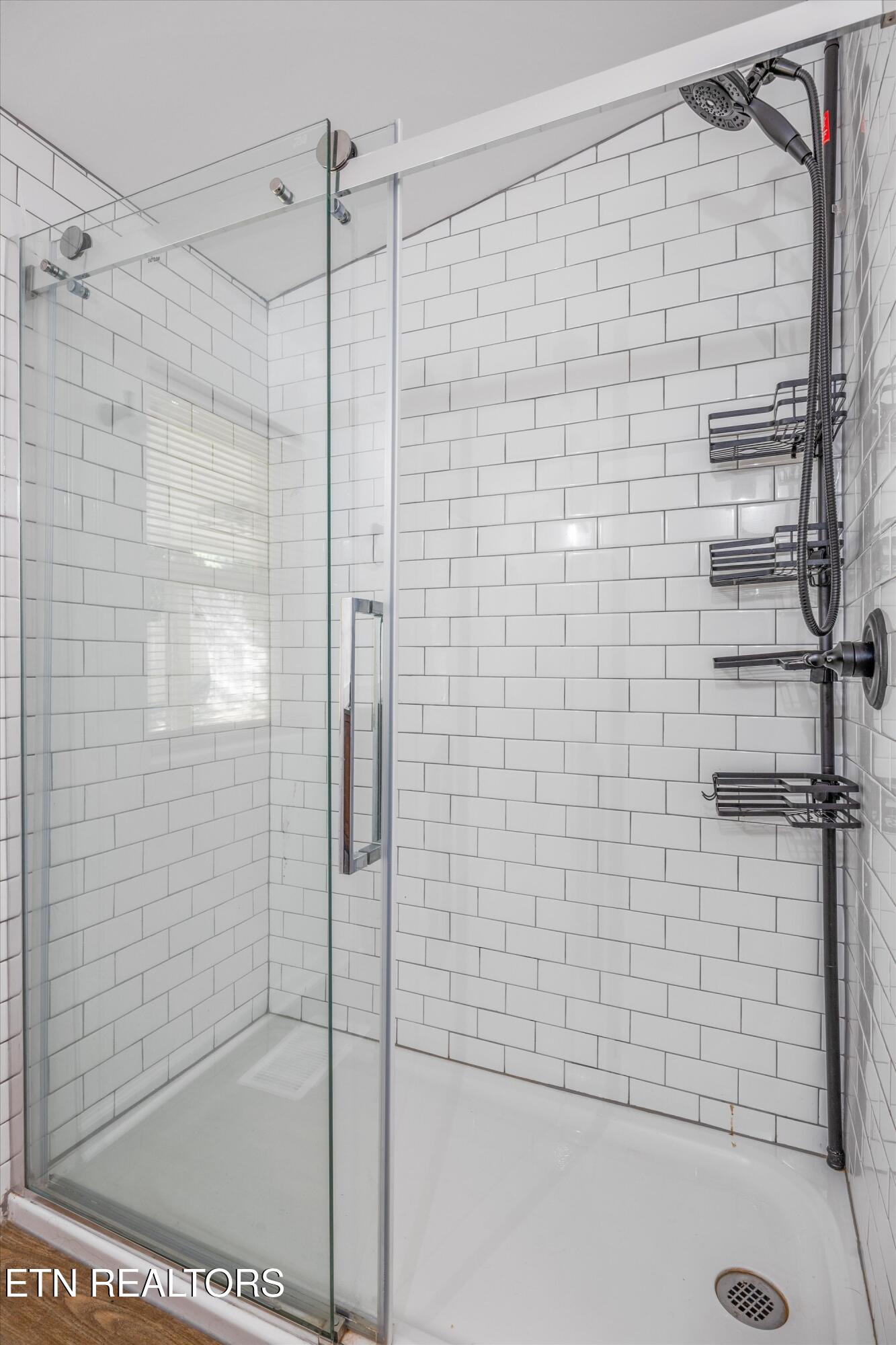 2399 Sweetwater Vonore Road Sweetwater, TN 37874 - Photo 21 of 41 Remolded Walk-In Shower