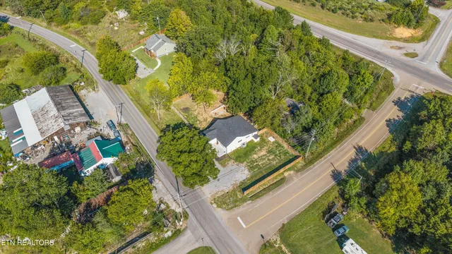 $295,000 | 2399 Sweetwater Vonore Road, Sweetwater, TN 37874