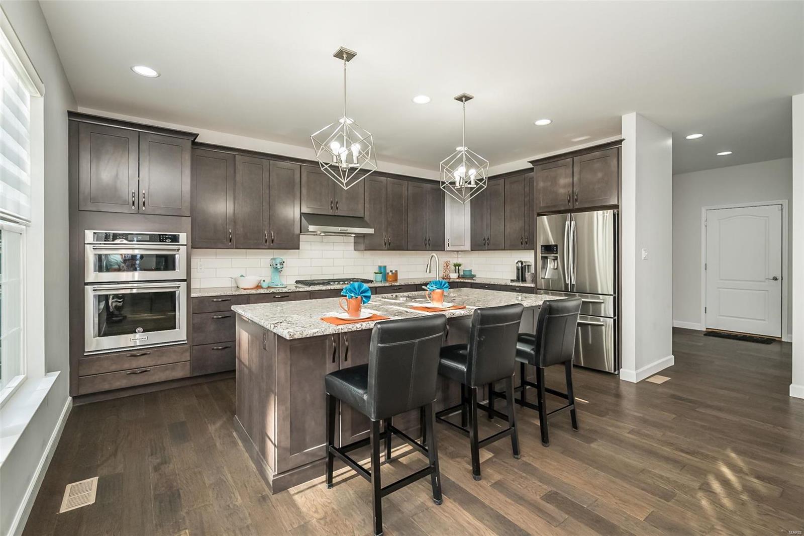 2712 Brook Hill Lane St. Charles, MO 63303 - Photo 16 of 43