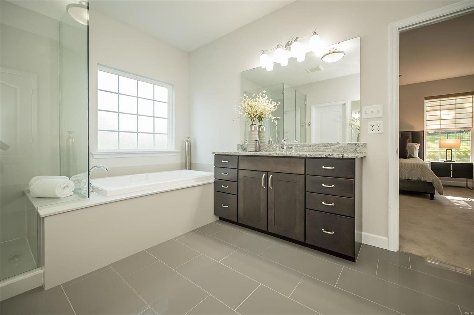 2712 Brook Hill Lane St. Charles, MO 63303 - Photo 31 of 43