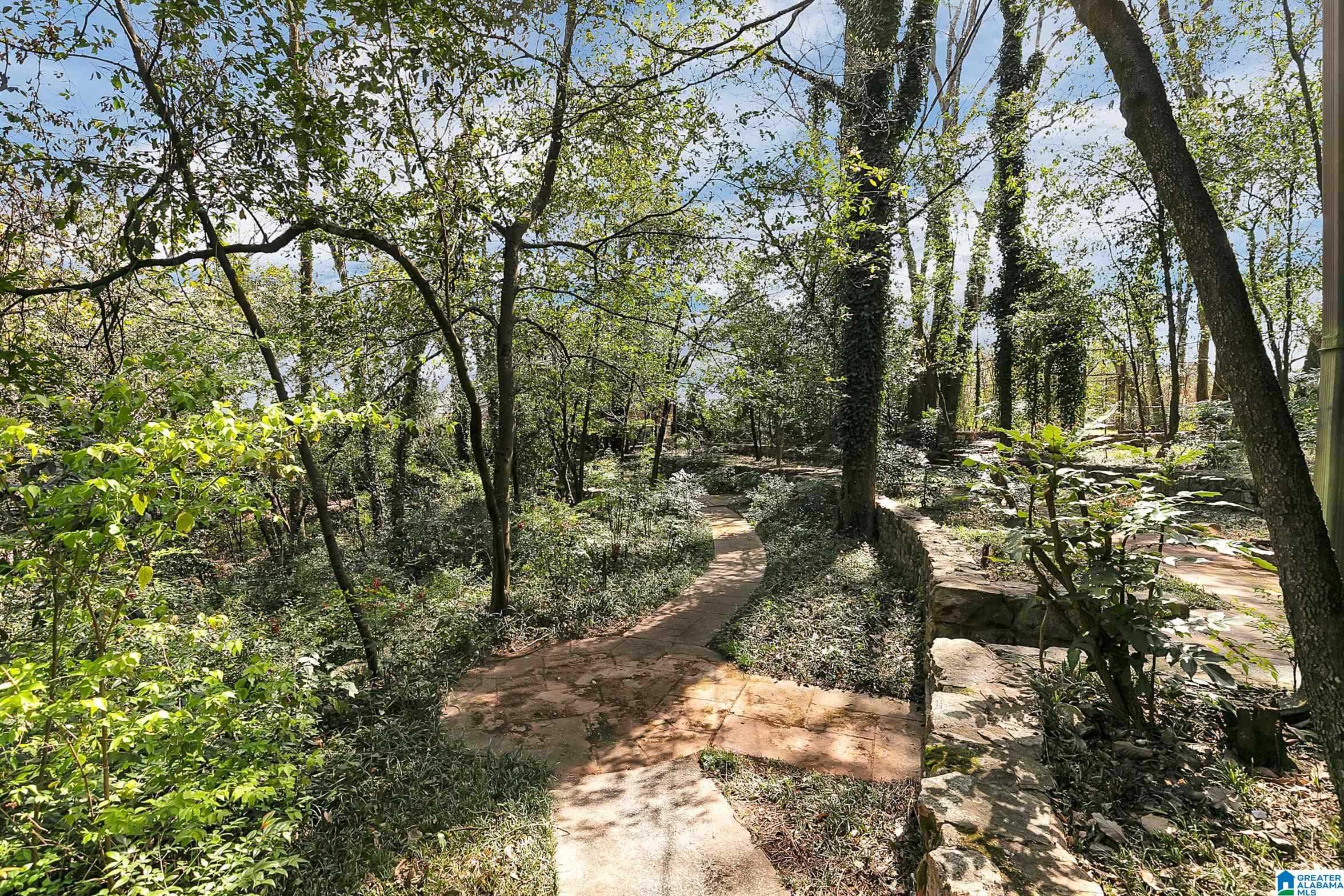 3627 Redmont Road Birmingham, AL 35213 - Photo 5 of 30