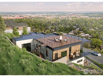 a view of a houses with a yard