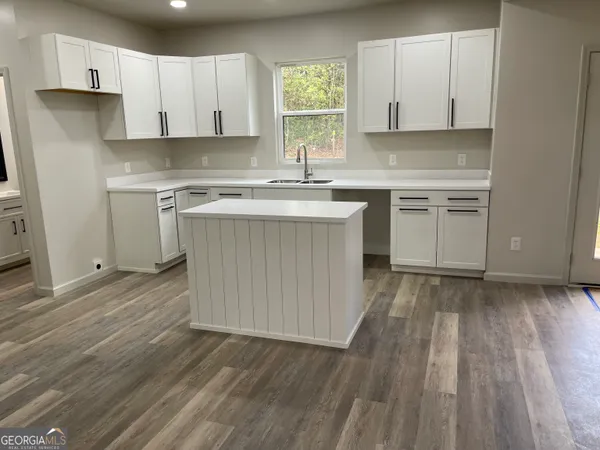 $239,900 | 1026 North 6th Avenue, Lanett, AL 36863