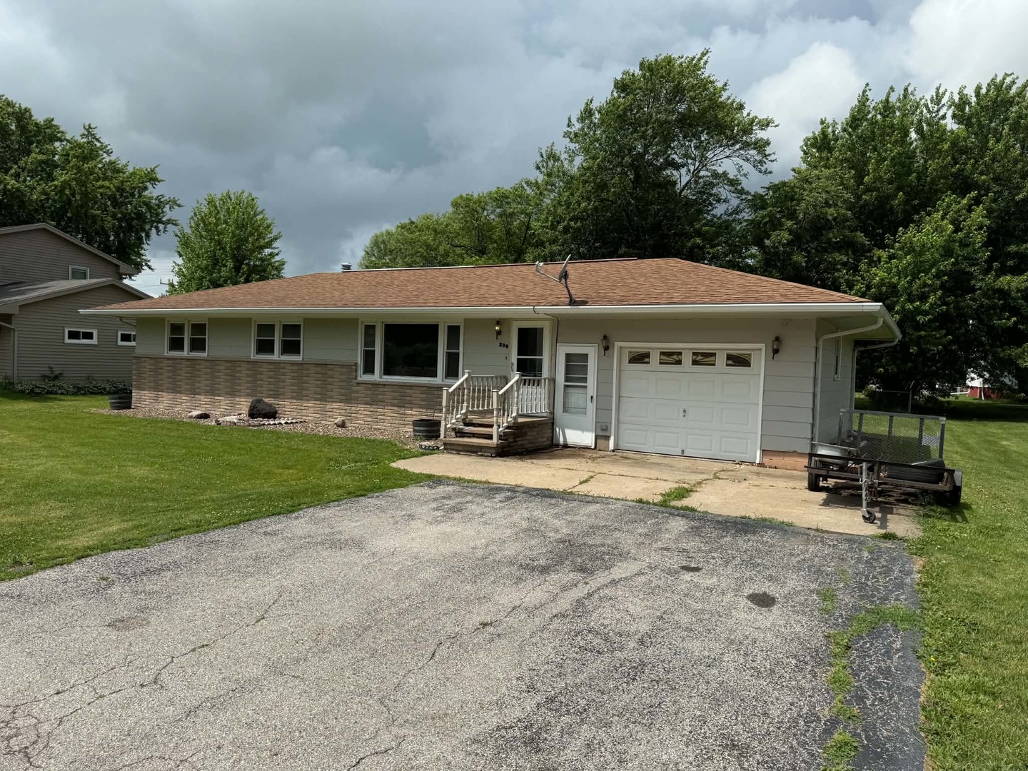 206 South Park Street Alpha, IL 61413 - Photo 2 of 31