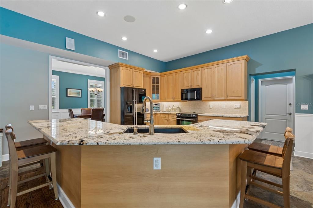 5438 Drexel Road Land O' Lakes, FL 34638 - Photo 11 of 72