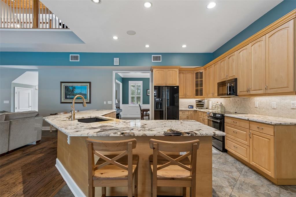 5438 Drexel Road Land O' Lakes, FL 34638 - Photo 12 of 72