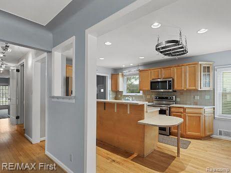 2268 Harvard Road Berkley, MI 48072 - Photo 13 of 44