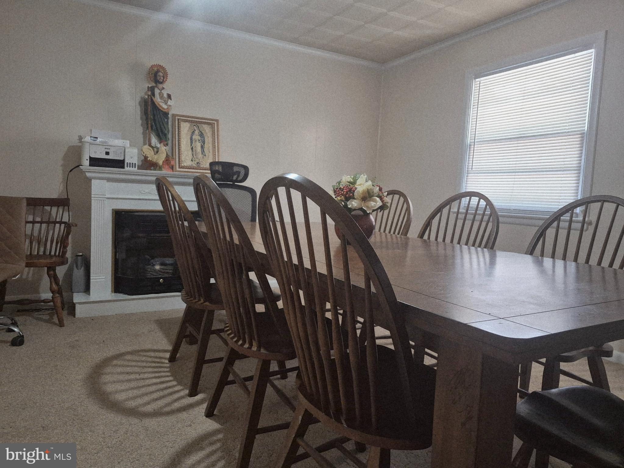 707 West Morris Leonard Road Salisbury, MD 21804 - Photo 6 of 22 a view of a dining room with furniture