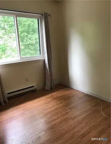 $2,350 | 8 Parker Street, Unit H8, Danbury, CT 06811