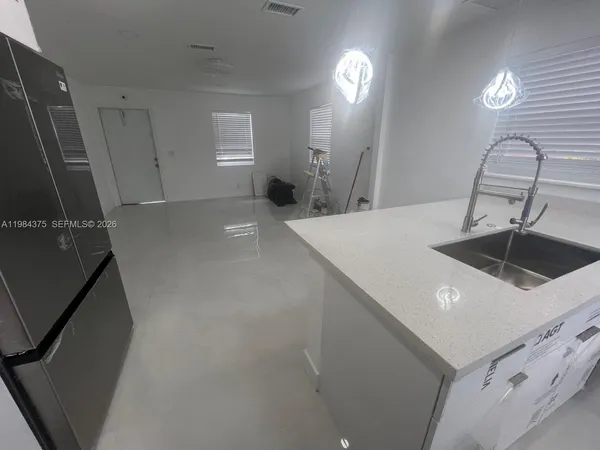 $2,995 | 361 Northwest 16th Street, Pompano Beach, FL 33060