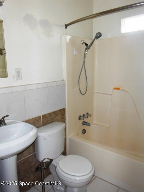 145 Rita Boulevard Melbourne Beach, FL 32951 - Photo 6 of 8 145 Rita (5)