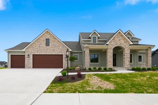 $899,900 | 1185 Cascata Trail, Huntertown, IN 46748