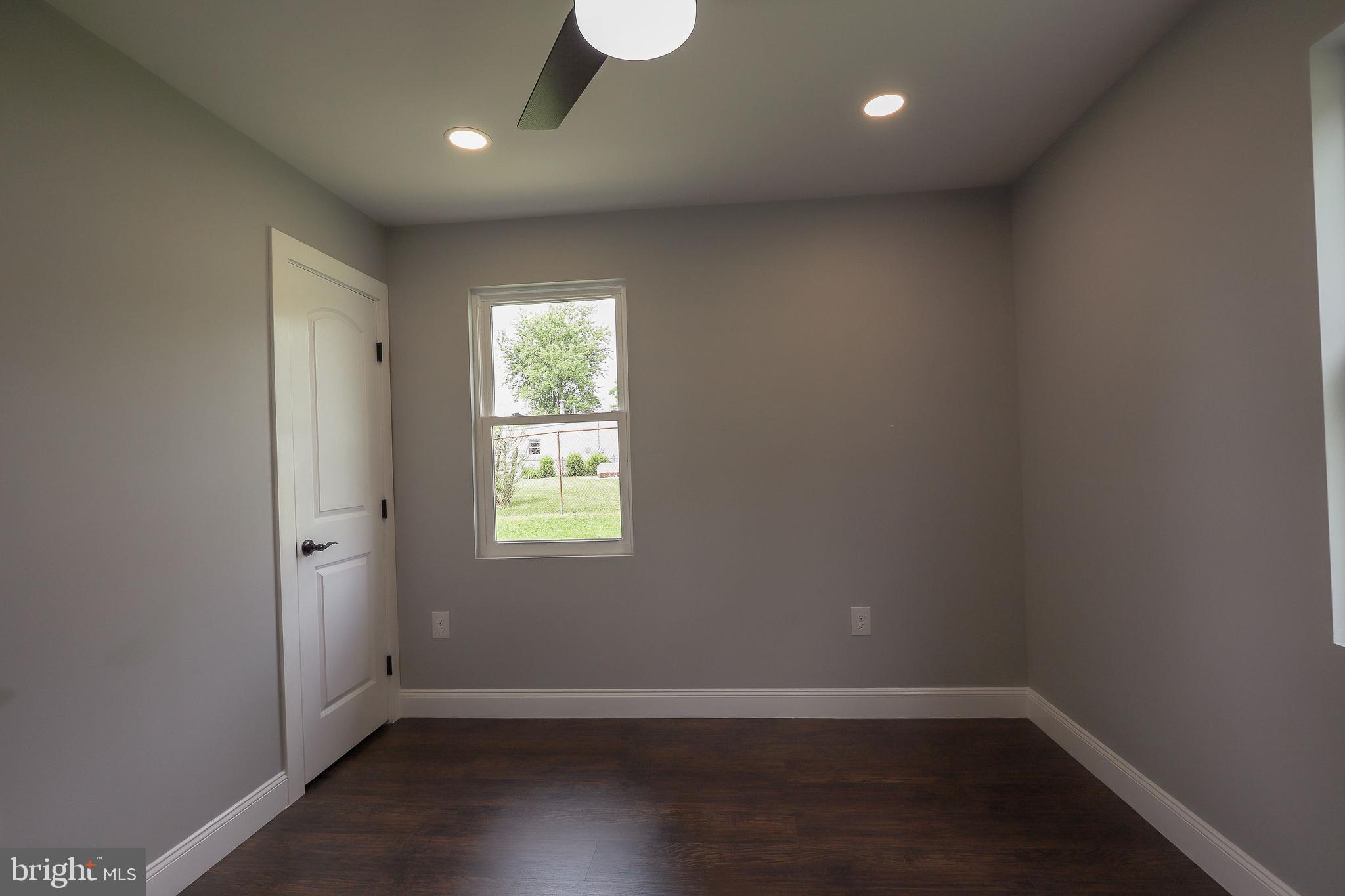 1717 Spencer Drive Croydon, PA 19021 - Photo 30 of 37