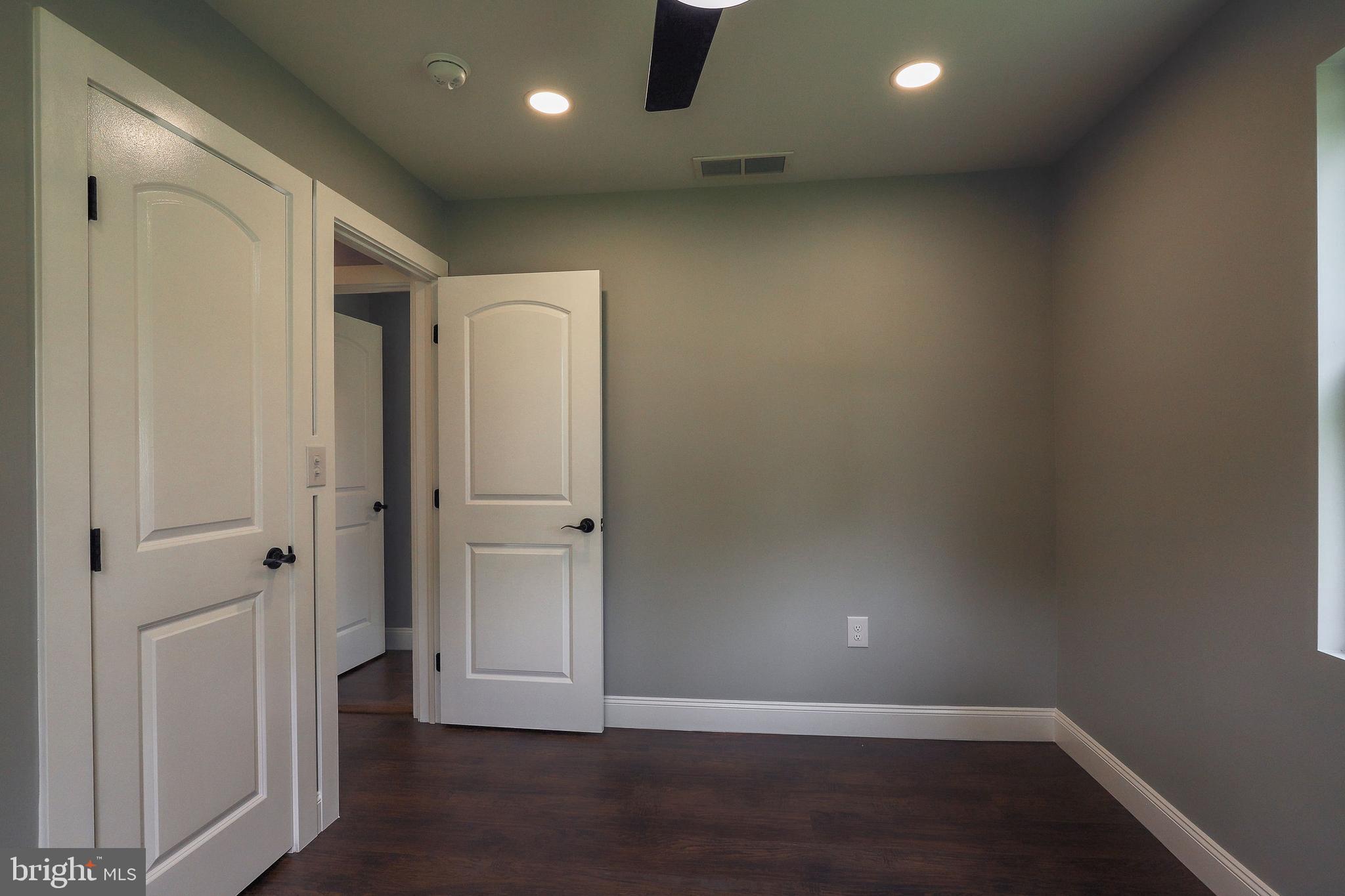 1717 Spencer Drive Croydon, PA 19021 - Photo 33 of 37