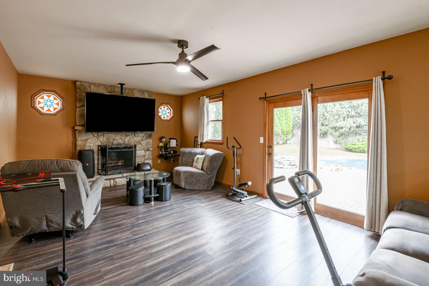 4312 Stoudts Ferry Bridge Road Reading, PA 19605 - Photo 18 of 31