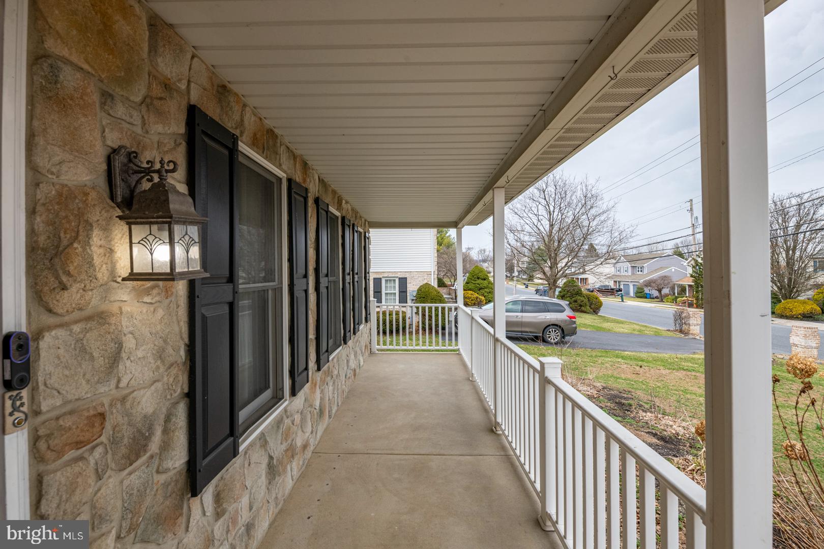 4312 Stoudts Ferry Bridge Road Reading, PA 19605 - Photo 6 of 31