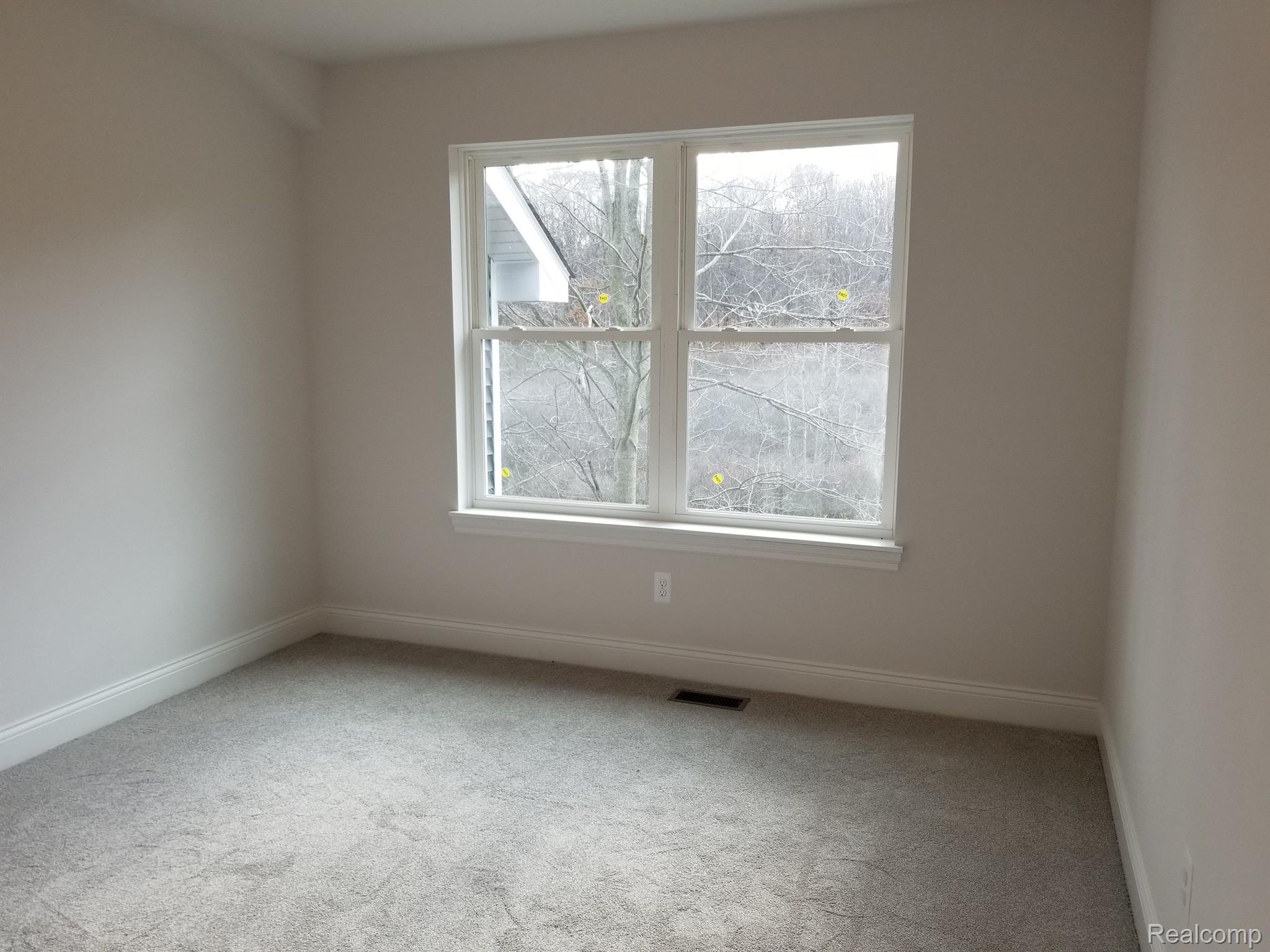 2195 Sundance Ridge Howell, MI 48843 - Photo 19 of 24 BEDROOM
