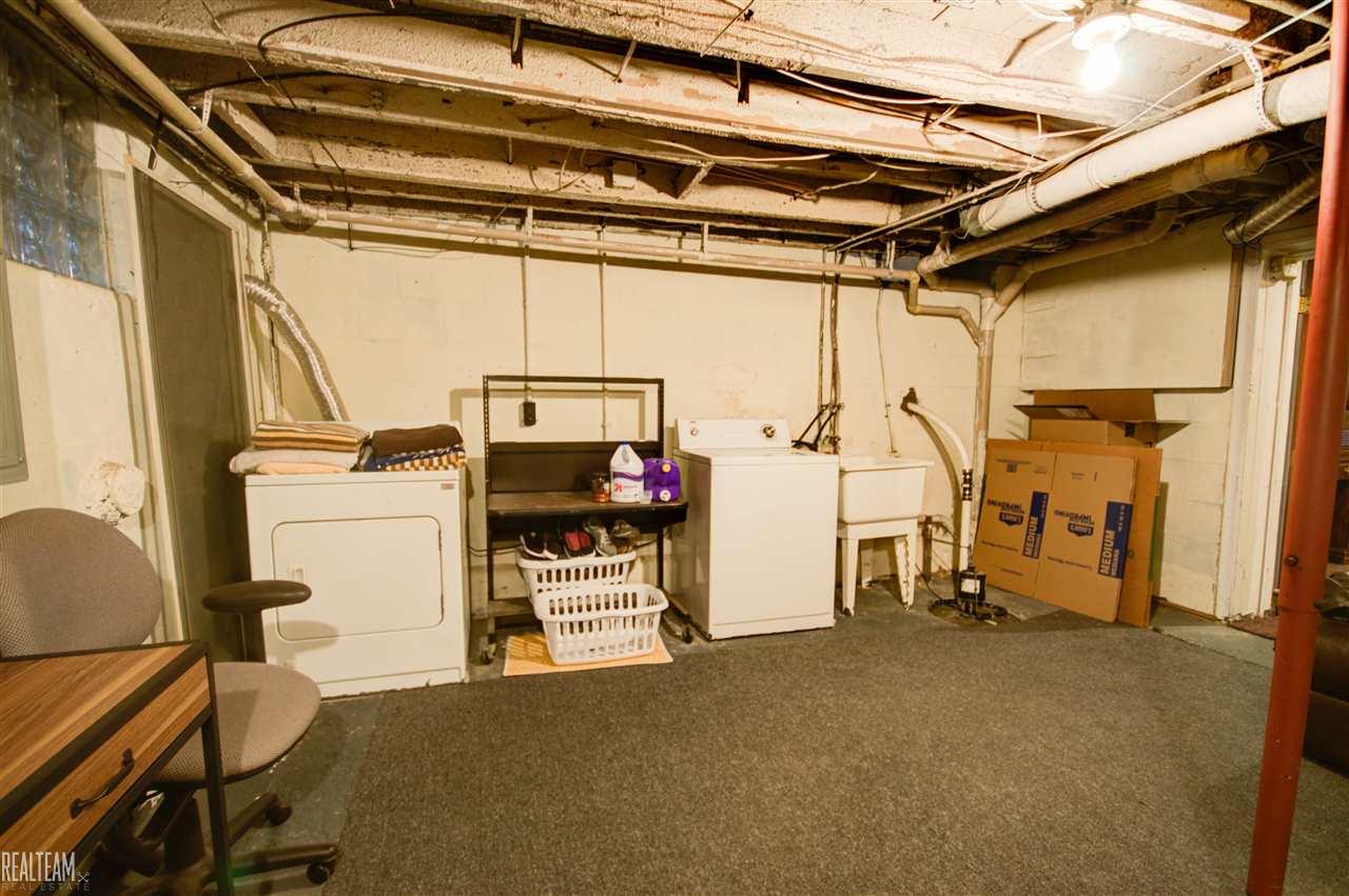 3264 Gerald Avenue Rochester, MI 48307 - Photo 17 of 25 31310271-16.JPG