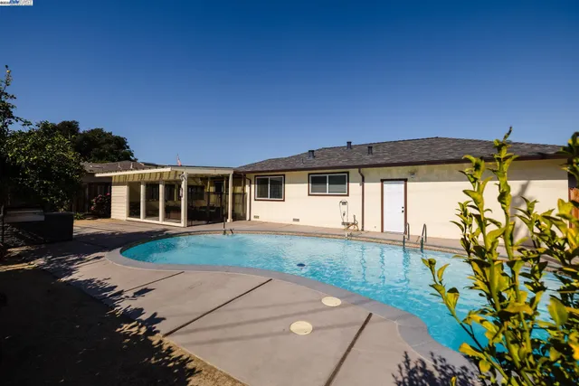 $1,080,000 | 767 Lemos Avenue, Salinas, CA 93901