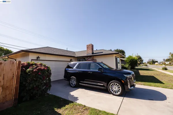 $1,034,900 | 767 Lemos Avenue, Salinas, CA 93901