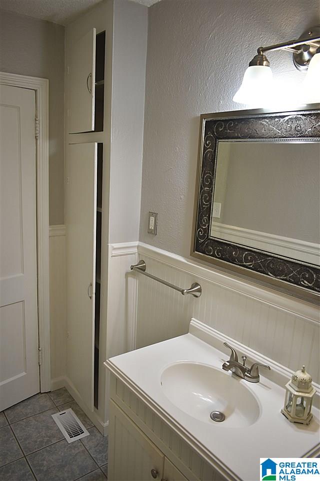 113 Midway Drive Bessemer, AL 35023 - Photo 19 of 22