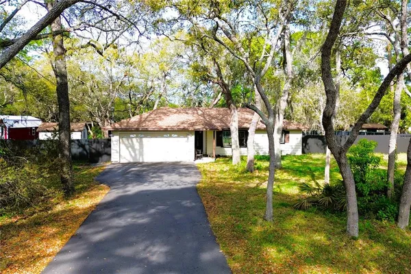 $2,100 | 3201 Bartlett Street, Spring Hill, FL 34606