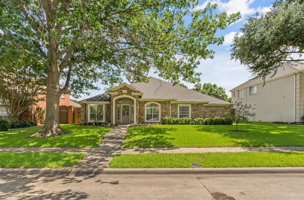 $3,100 | 624 Mossycup Oak Drive, Plano, TX 75025