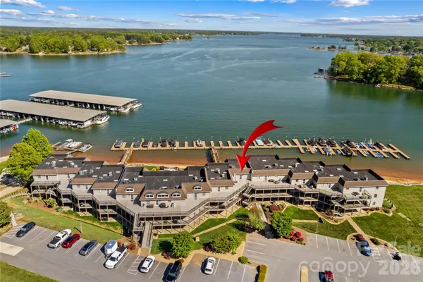 $375,000 | 7831 Spinnaker Bay Drive, Sherrills Ford, NC 28673