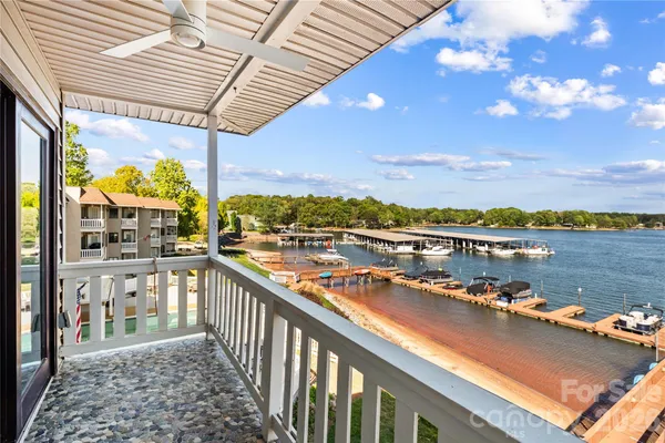 $375,000 | 7831 Spinnaker Bay Drive, Sherrills Ford, NC 28673