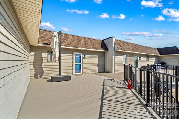 $375,000 | 7831 Spinnaker Bay Drive, Sherrills Ford, NC 28673